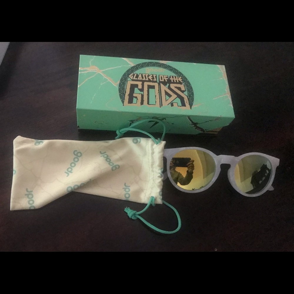 NIB Goodr Women’s Polarized, Non-Slip, Mirrored Lenses Lightweight Sunglasses